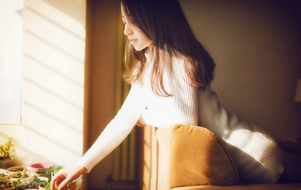 “唉~”